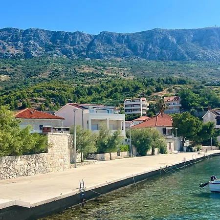 Marija By The Sea Apartman *